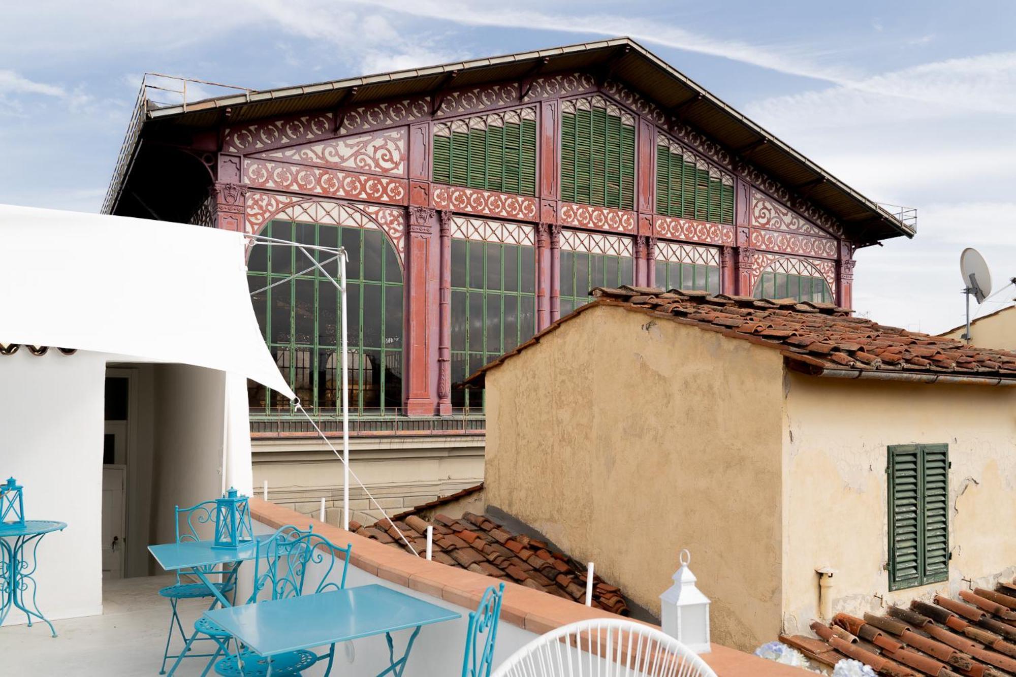 The Florence Dream Terrace - Elena Grey Rum bild