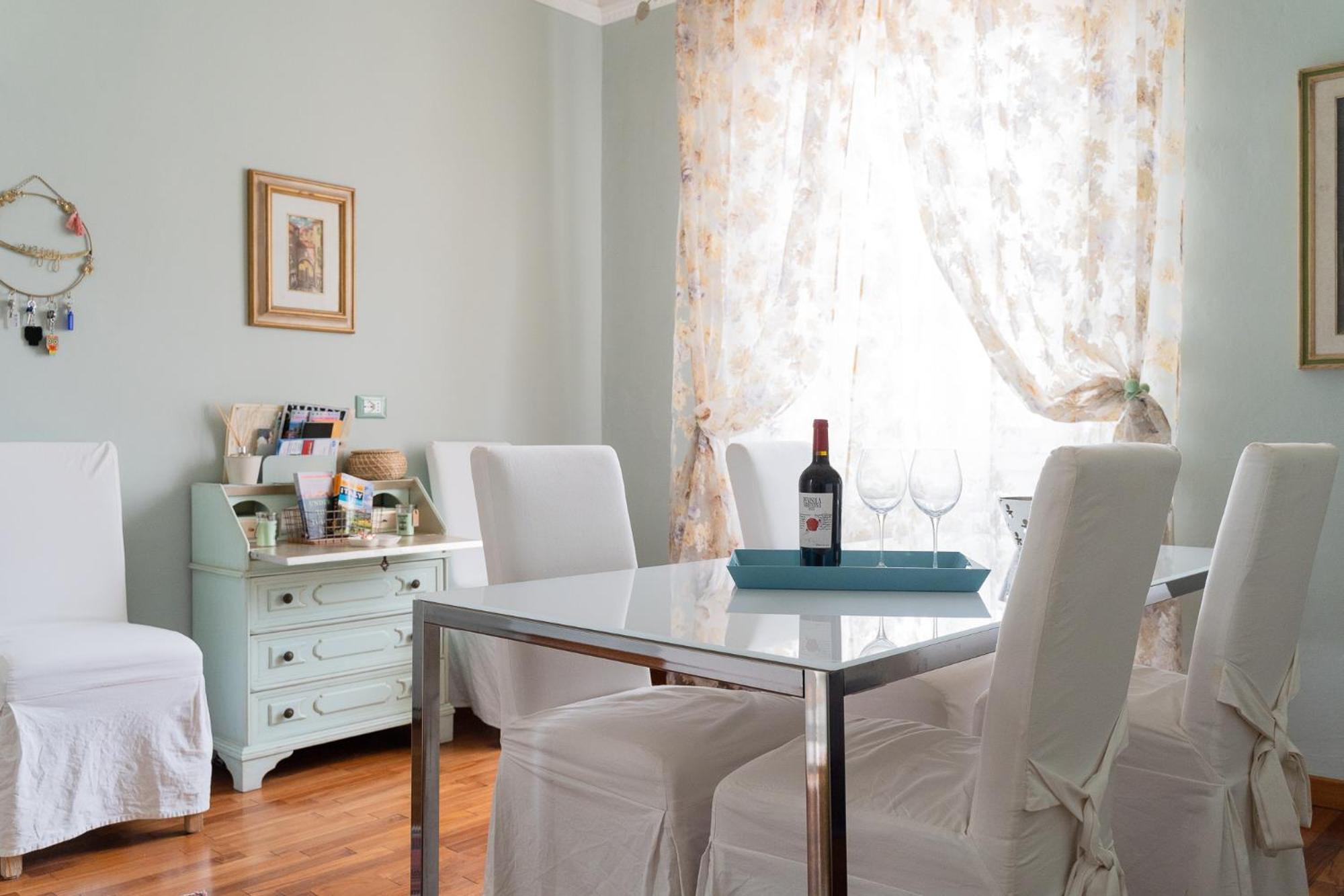 The Florence Dream Terrace - Elena Grey Rum bild